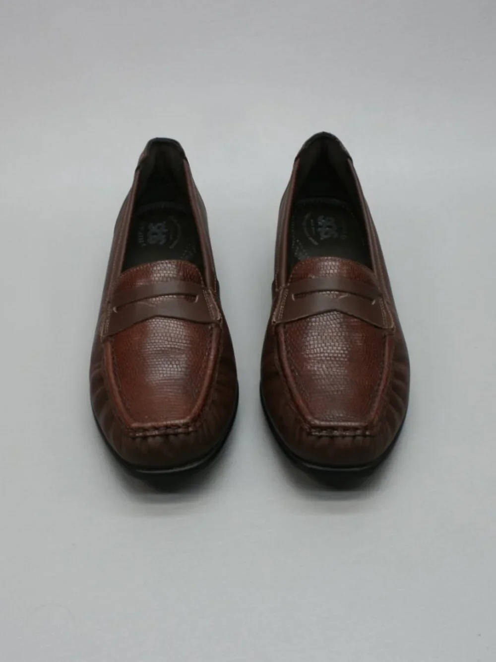 SAS Ladies 9 N Narrow Penny J Sienna Brown Leather Slip-on Shoes Loafers - USA